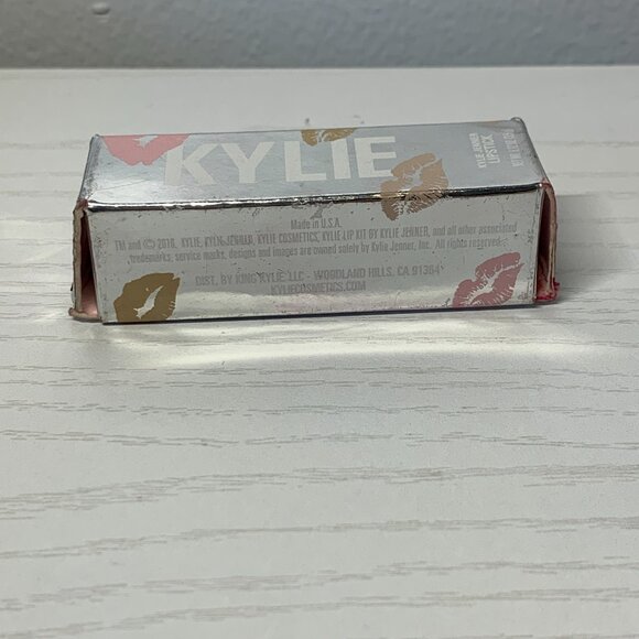 Kylie Jenner "Raspberry Charlotte" Lipstick NIB Damaged Tip Original Rare Pink - Picture 5 of 16